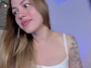 Chaturbate Live Sex Cam of damn_cutie
