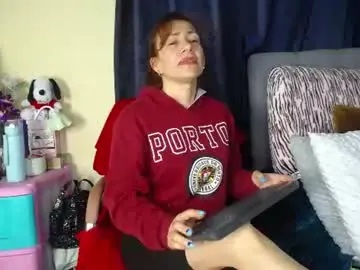 Chaturbate Adult Video Chat of ivonnehills_19