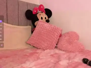 Chaturbate Adult Video Chat of jazmiin_33