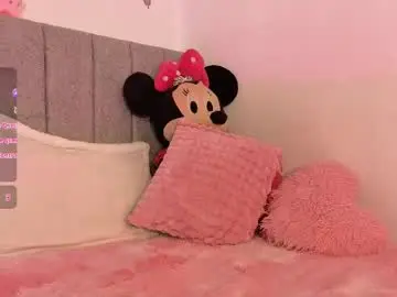 Chaturbate Adult Webcams of jazmiin_33