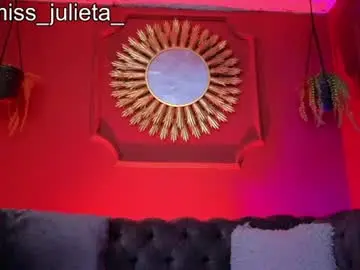 Chaturbate Sex Chat of julieta_russell