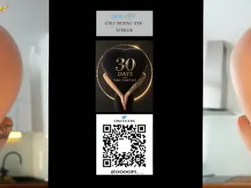Chaturbate Live Sex Cam of oooops__