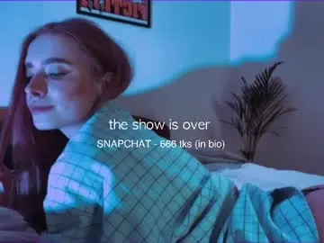 Chaturbate Live Sex of yvie_