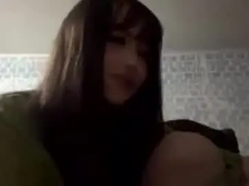 Chaturbate Live Sex Cam of ladymau
