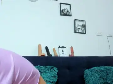 Chaturbate Live Porn of mellanie33