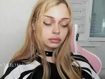 Chaturbate Free Live Porn of melonipinkbb