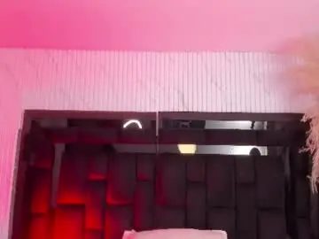 Chaturbate Live Sex Cam of kendallmeyers