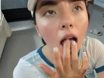 Chaturbate Free Live Porn of pavlovacoluccii_