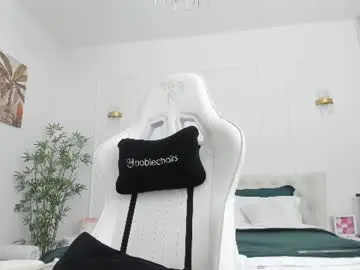 Chaturbate Best Webcam of christine0990__