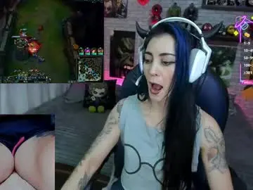 Chaturbate Adult Webcams of mature_gamer