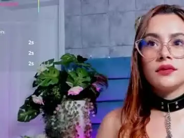 Chaturbate Free Live Porn of saraalvarezx