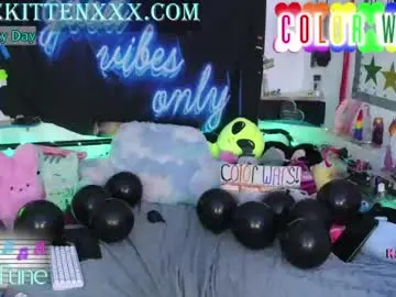 Chaturbate Live Sex Cam of kaliekitten