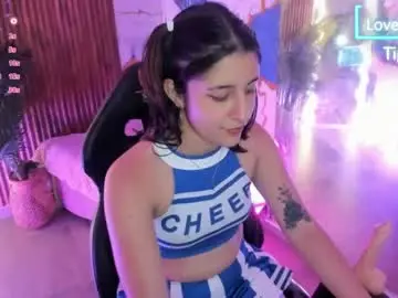 Chaturbate Sex Cam of zyra_tay