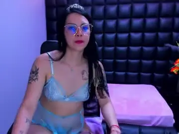 Chaturbate Sex Cam of chloe_crysstal