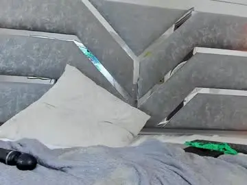 Chaturbate Free Live Porn of slut_milf_