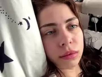 Chaturbate Live Sex of yvonnepfluger