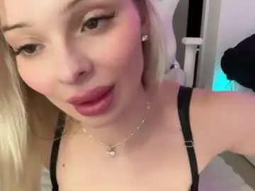 Chaturbate Adult Video Chat of hannaxlovex