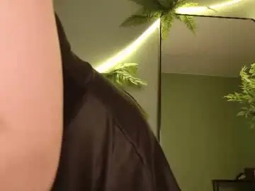 Chaturbate Watch Live Sex Cams of amder_allen