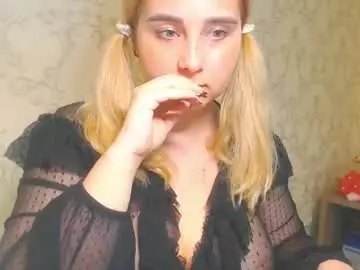 Chaturbate Live Porn of vikiwaitingforyou