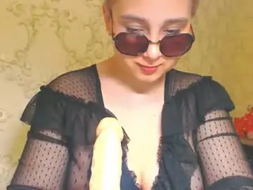 Chaturbate Free Porn Cam of vikiwaitingforyou