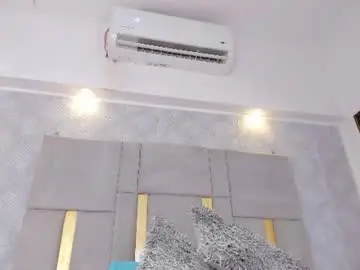 Chaturbate Free Live Porn of milasaenz1