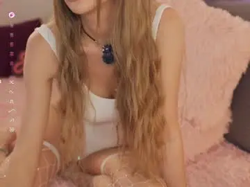 Chaturbate Live Sex Cam of _lovly