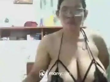 Chaturbate Watch Live Sex Cams of cock_inmy_boobs