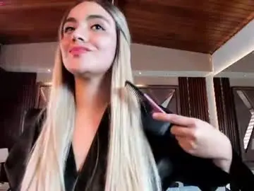 Chaturbate Nude Webcam of isabellaajoness
