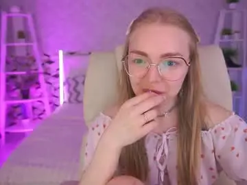 Chaturbate Sex Cam of emilysunshines