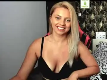 Chaturbate Adult Video Chat of carlastacefun