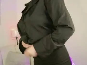 Chaturbate Live Sex Cam of violetblacke_