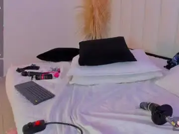 Chaturbate Best live sex cam show of _emily_queen