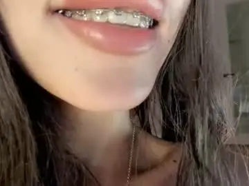 Chaturbate Nude Webcam of ella_lee15