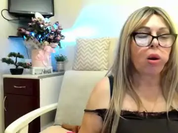 Chaturbate Watch Live Sex Cams of susiexnoreen