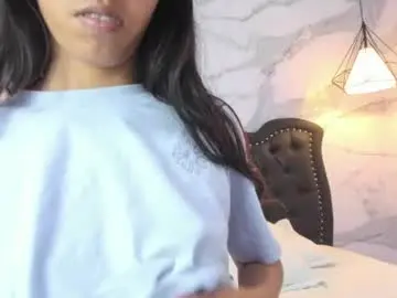 Chaturbate Nude Webcam of arietta_skinny
