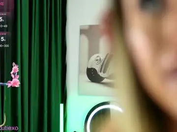 Chaturbate Live Porn of katiecutieexo