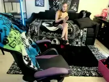 Chaturbate Watch Live Sex Cams of luna_lovelyy