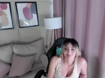 Chaturbate Sex Cam of marie_bass
