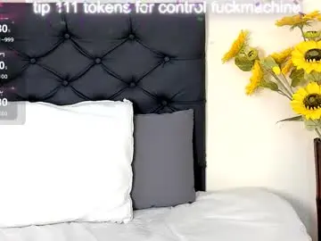 Chaturbate Best live sex cam show of cristale69