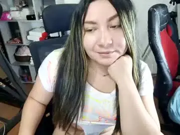 Chaturbate Live Sex Cam of vellarossa