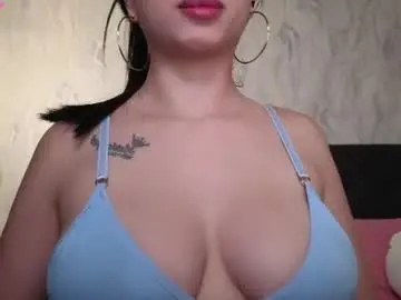 Chaturbate Live Sex Cam of sophie_x1