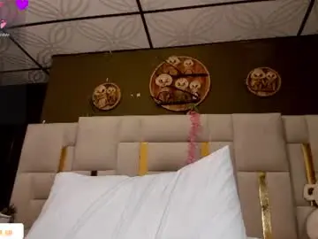 Chaturbate Sex Cam of mia_scarlet69