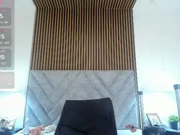 Chaturbate Live Sex Cam of dakotaa_fire