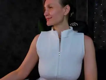 Chaturbate Free Porn Cam of lillian_white1