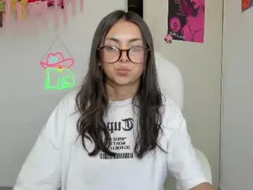 Chaturbate Free Live Porn of marcelinegh