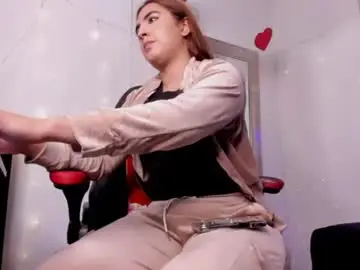 Chaturbate Free Porn Cam of angel_hardy_dl