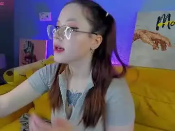 Chaturbate Live Porn of kira_be11