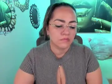 Chaturbate Adult Webcams of marianalopez81
