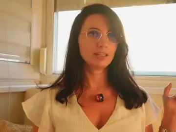 Chaturbate Sex Cam of sweet_adelee