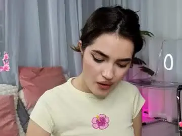 Chaturbate Watch Live Sex Cams of sweetauraa
